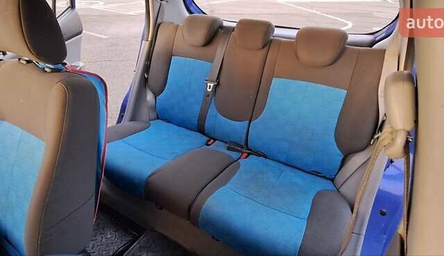 Синий Киа Пиканто, объемом двигателя 1 л и пробегом 104 тыс. км за 3750 $, фото 2 на Automoto.ua