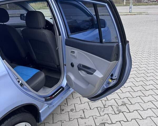 Синий Киа Пиканто, объемом двигателя 1.09 л и пробегом 126 тыс. км за 4800 $, фото 16 на Automoto.ua