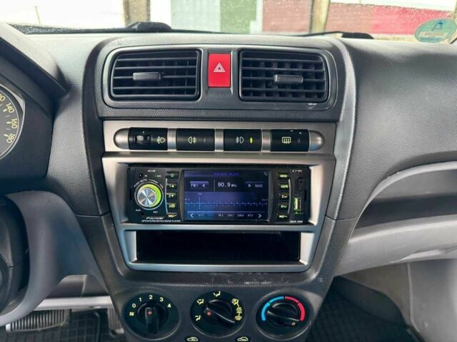 Синий Киа Пиканто, объемом двигателя 1.1 л и пробегом 112 тыс. км за 5499 $, фото 14 на Automoto.ua