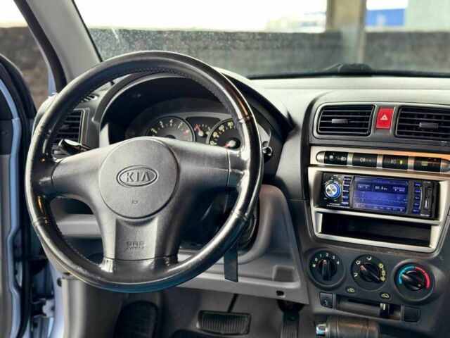 Синий Киа Пиканто, объемом двигателя 1.1 л и пробегом 112 тыс. км за 5499 $, фото 13 на Automoto.ua