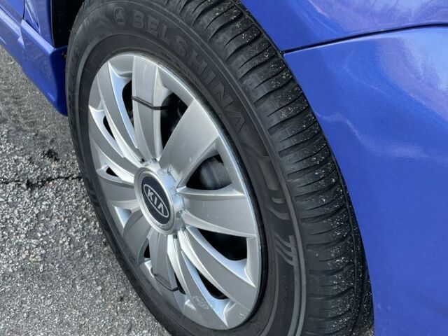 Синий Киа Пиканто, объемом двигателя 1.1 л и пробегом 190 тыс. км за 4800 $, фото 17 на Automoto.ua