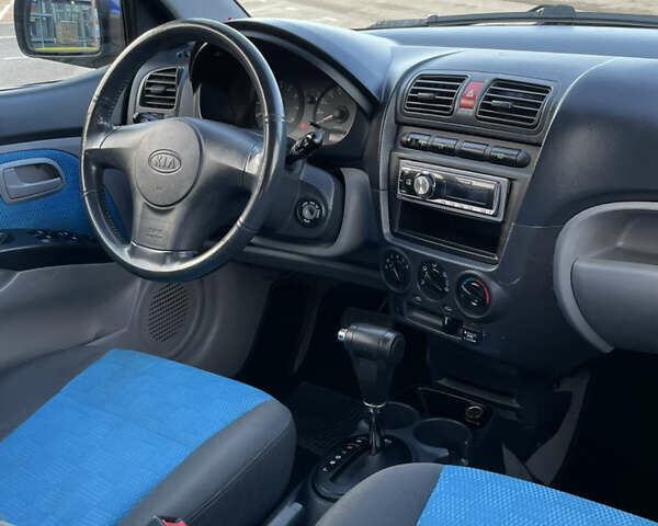 Синий Киа Пиканто, объемом двигателя 1.09 л и пробегом 190 тыс. км за 4800 $, фото 7 на Automoto.ua