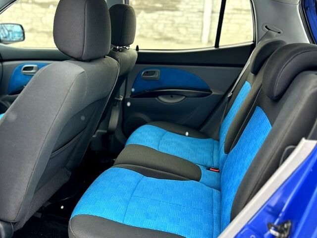 Синій Кіа Піканто, об'ємом двигуна 1.1 л та пробігом 191 тис. км за 4700 $, фото 6 на Automoto.ua