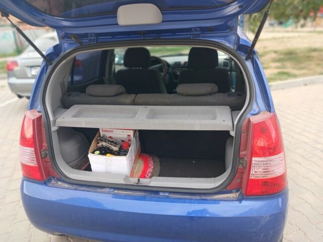 Синий Киа Пиканто, объемом двигателя 1.1 л и пробегом 149 тыс. км за 4800 $, фото 5 на Automoto.ua