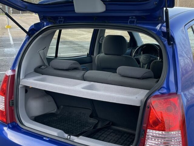 Синий Киа Пиканто, объемом двигателя 1.1 л и пробегом 190 тыс. км за 4800 $, фото 12 на Automoto.ua