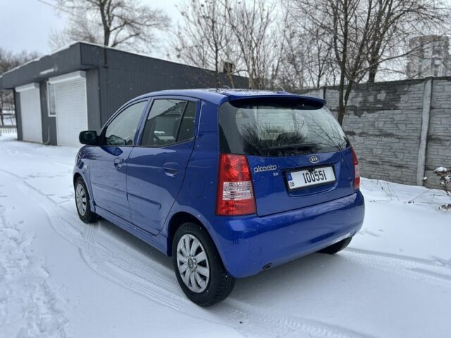 Синий Киа Пиканто, объемом двигателя 1.1 л и пробегом 190 тыс. км за 4700 $, фото 5 на Automoto.ua