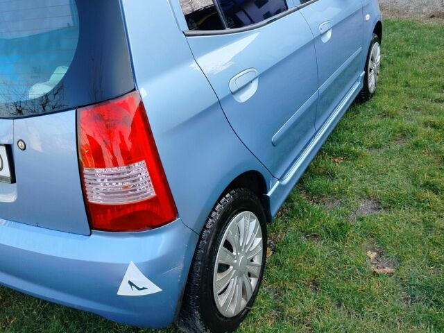 Синій Кіа Піканто, об'ємом двигуна 1.1 л та пробігом 190 тис. км за 5500 $, фото 1 на Automoto.ua