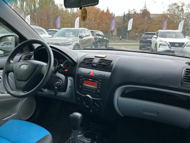 Киа Пиканто 2008 в Кривом Роге на Automoto.ua Синий Киа Пиканто, объемом двигателя 1.1 л и пробегом 110 тыс. км за 5400 $, фото 16 на Automoto.ua