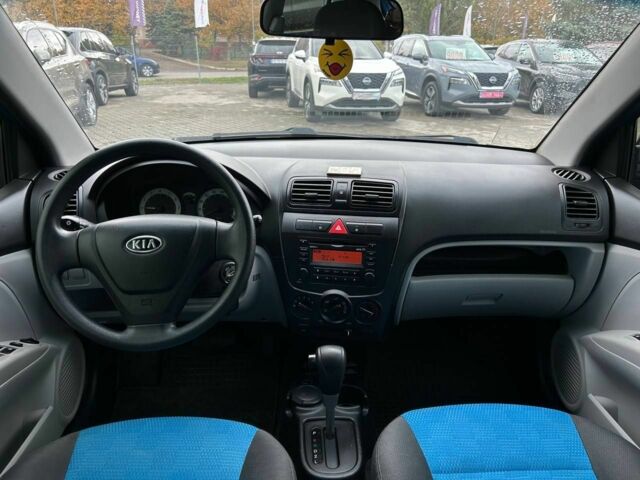 Киа Пиканто 2008 в Кривом Роге на Automoto.ua Синий Киа Пиканто, объемом двигателя 1.1 л и пробегом 110 тыс. км за 5400 $, фото 10 на Automoto.ua