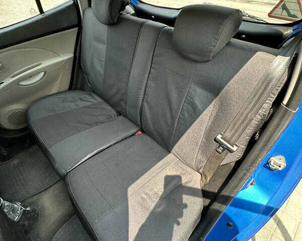 Синій Кіа Піканто, об'ємом двигуна 1.1 л та пробігом 179 тис. км за 3900 $, фото 29 на Automoto.ua