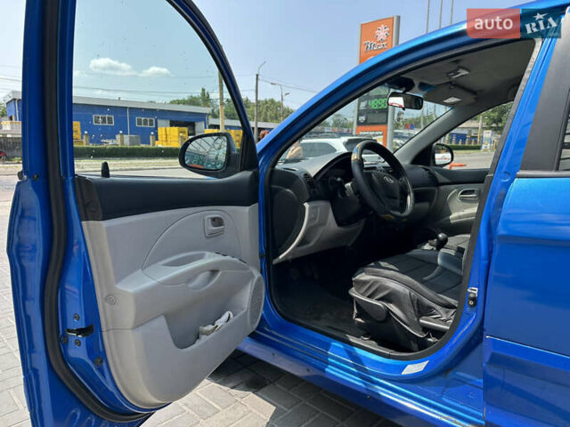Синій Кіа Піканто, об'ємом двигуна 1.1 л та пробігом 179 тис. км за 3900 $, фото 15 на Automoto.ua