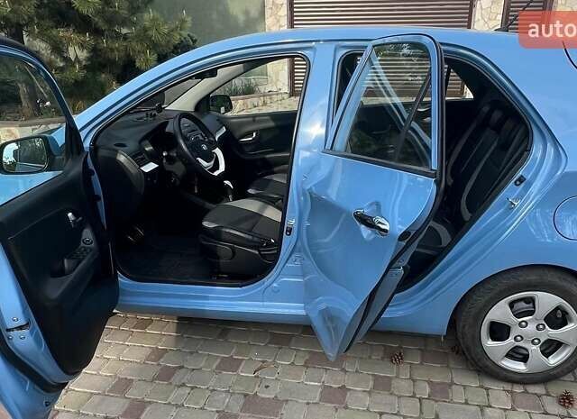 Синій Кіа Піканто, об'ємом двигуна 1.25 л та пробігом 163 тис. км за 7500 $, фото 5 на Automoto.ua