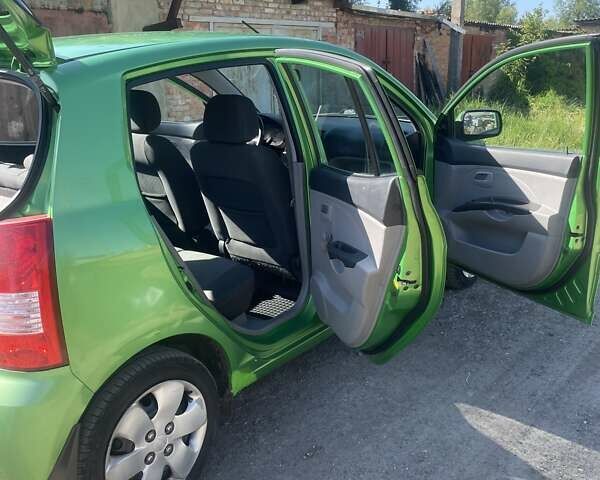 Зеленый Киа Пиканто, объемом двигателя 1.1 л и пробегом 131 тыс. км за 3600 $, фото 2 на Automoto.ua