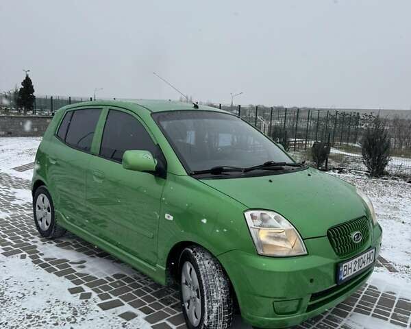 Зелений Кіа Піканто, об'ємом двигуна 1.09 л та пробігом 115 тис. км за 4500 $, фото 5 на Automoto.ua