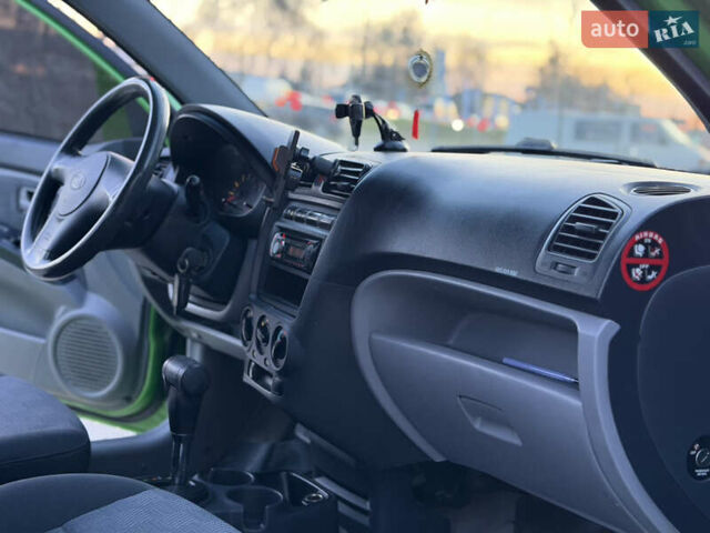 Кіа Піканто 2007 у Львові на Automoto.ua Зелений Кіа Піканто, об'ємом двигуна 1.1 л та пробігом 180 тис. км за 4250 $, фото 24 на Automoto.ua