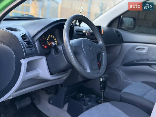 Кіа Піканто 2007 у Львові на Automoto.ua Зелений Кіа Піканто, об'ємом двигуна 1.1 л та пробігом 180 тис. км за 4250 $, фото 19 на Automoto.ua