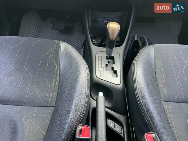 Зеленый Киа Пиканто, объемом двигателя 1.25 л и пробегом 109 тыс. км за 7700 $, фото 28 на Automoto.ua