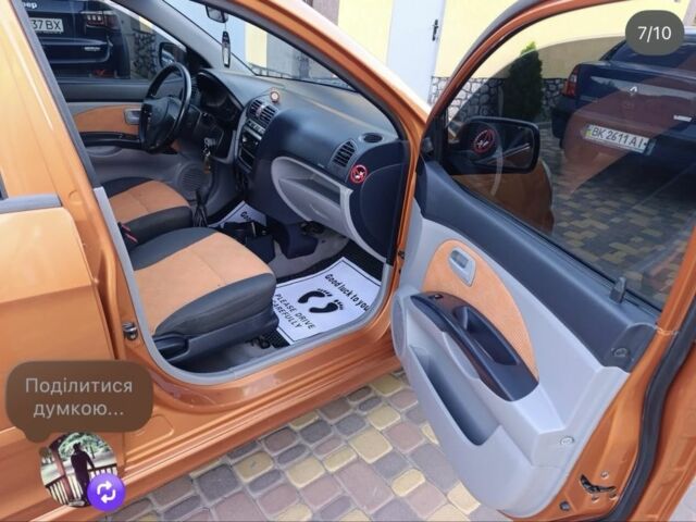 Киа Пиканто 2004 в Новоукраинке на Automoto.ua Оранжевый Киа Пиканто, объемом двигателя 1.1 л и пробегом 140 тыс. км за 4000 $, фото 6 на Automoto.ua