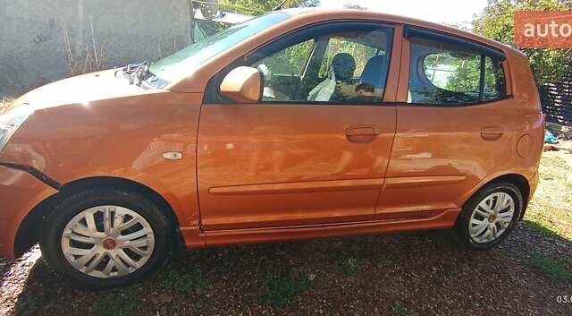 Помаранчевий Кіа Піканто, об'ємом двигуна 1 л та пробігом 190 тис. км за 4000 $, фото 1 на Automoto.ua
