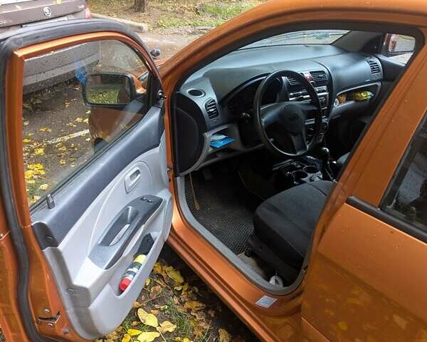 Киа Пиканто 2004 в Чернигове на Automoto.ua Оранжевый Киа Пиканто, объемом двигателя 1.09 л и пробегом 170 тыс. км за 2900 $, фото 2 на Automoto.ua