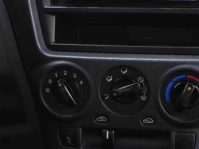 Киа Пиканто 2004 в Кривом Роге на Automoto.ua Оранжевый Киа Пиканто, объемом двигателя 1.1 л и пробегом 190 тыс. км за 4350 $, фото 12 на Automoto.ua