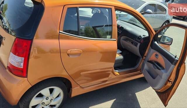 Киа Пиканто 2005 в Киеве на Automoto.ua Оранжевый Киа Пиканто, объемом двигателя 1.09 л и пробегом 128 тыс. км за 4400 $, фото 1 на Automoto.ua