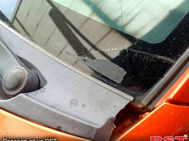 Помаранчевий Кіа Піканто, об'ємом двигуна 1.1 л та пробігом 180 тис. км за 2999 $, фото 4 на Automoto.ua