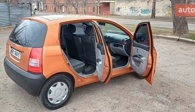 Помаранчевий Кіа Піканто, об'ємом двигуна 1.09 л та пробігом 209 тис. км за 2900 $, фото 16 на Automoto.ua
