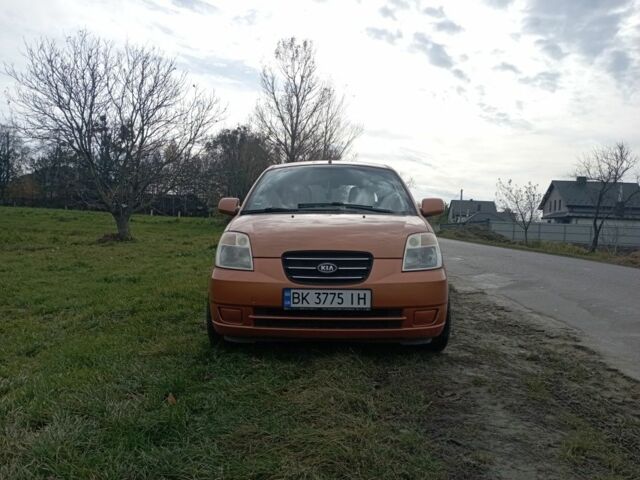 Помаранчевий Кіа Піканто, об'ємом двигуна 1.1 л та пробігом 150 тис. км за 4100 $, фото 1 на Automoto.ua