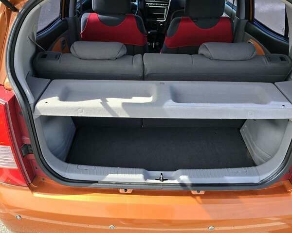 Оранжевый Киа Пиканто, объемом двигателя 1.1 л и пробегом 142 тыс. км за 4900 $, фото 15 на Automoto.ua