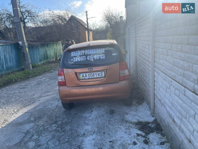 Помаранчевий Кіа Піканто, об'ємом двигуна 1.1 л та пробігом 240 тис. км за 1500 $, фото 2 на Automoto.ua