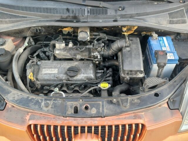 Помаранчевий Кіа Піканто, об'ємом двигуна 1.1 л та пробігом 257 тис. км за 4000 $, фото 7 на Automoto.ua