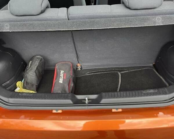 Оранжевый Киа Пиканто, объемом двигателя 1.09 л и пробегом 208 тыс. км за 5150 $, фото 13 на Automoto.ua