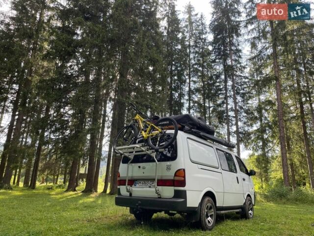 Белый Киа Преджио, объемом двигателя 2.7 л и пробегом 266 тыс. км за 7700 $, фото 43 на Automoto.ua