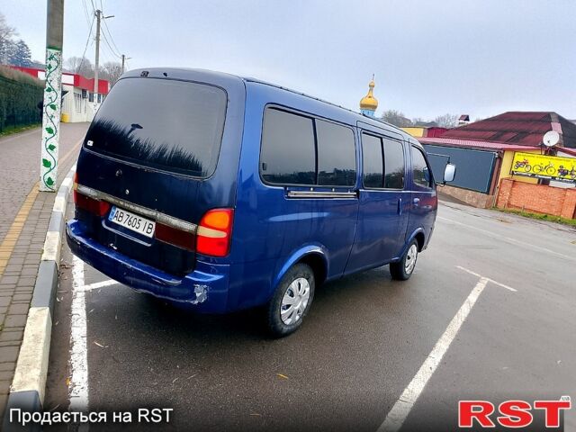 Киа Преджио, объемом двигателя 2.7 л и пробегом 623 тыс. км за 1650 $, фото 2 на Automoto.ua