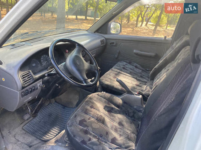 Киа Преджио, объемом двигателя 0 л и пробегом 320 тыс. км за 2000 $, фото 4 на Automoto.ua