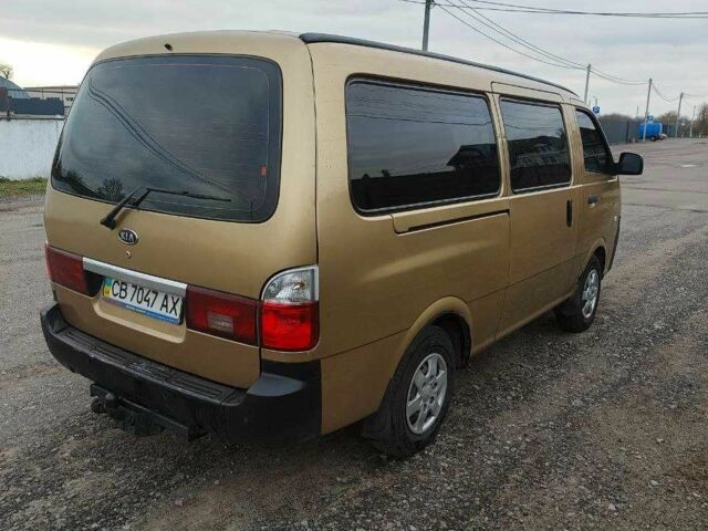 Жовтий Кіа Преджіо, об'ємом двигуна 2.5 л та пробігом 430 тис. км за 5100 $, фото 3 на Automoto.ua