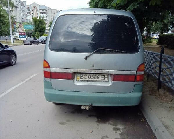 Серый Киа Преджио, объемом двигателя 2.48 л и пробегом 260 тыс. км за 1500 $, фото 2 на Automoto.ua