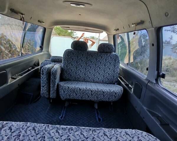 Синий Киа Преджио, объемом двигателя 2.7 л и пробегом 252 тыс. км за 3500 $, фото 8 на Automoto.ua