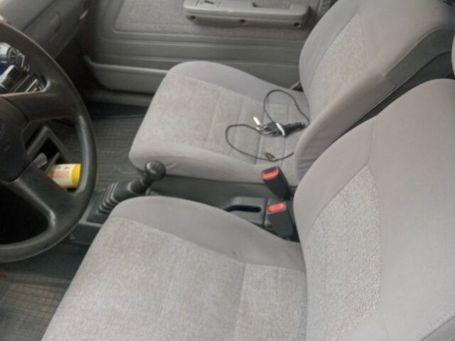 Киа Прайд 2000 в Попольне на Automoto.ua Белый Киа Прайд, объемом двигателя 1.3 л и пробегом 300 тыс. км за 1100 $, фото 2 на Automoto.ua