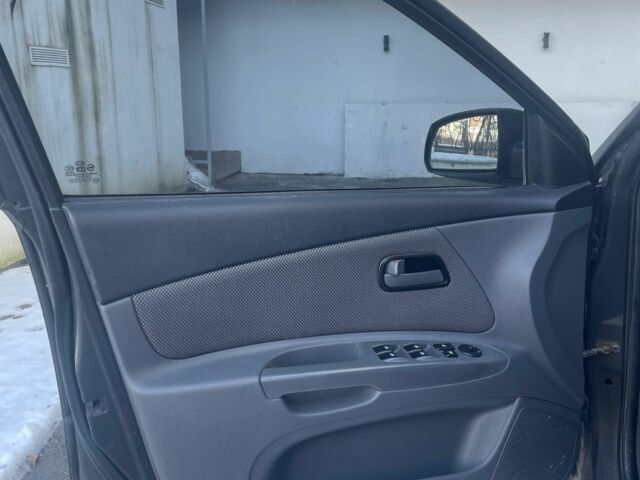 Черный Киа Прайд, объемом двигателя 0 л и пробегом 200 тыс. км за 1900 $, фото 8 на Automoto.ua