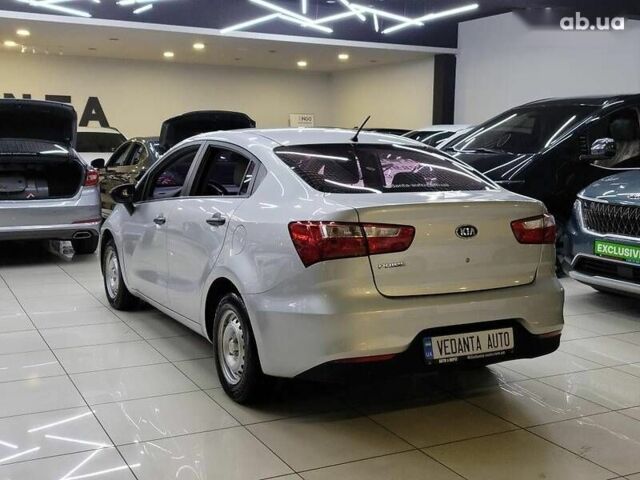 Киа Прайд, объемом двигателя 1.4 л и пробегом 106 тыс. км за 11800 $, фото 5 на Automoto.ua