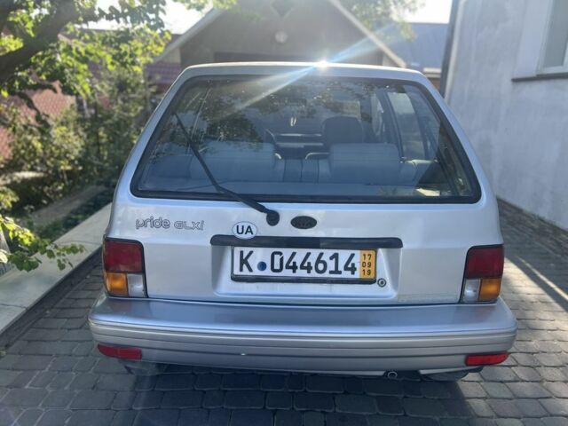 Сірий Кіа Прайд, об'ємом двигуна 1.3 л та пробігом 243 тис. км за 1600 $, фото 5 на Automoto.ua