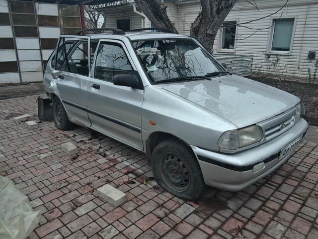 Серый Киа Прайд, объемом двигателя 1.3 л и пробегом 1 тыс. км за 500 $, фото 4 на Automoto.ua