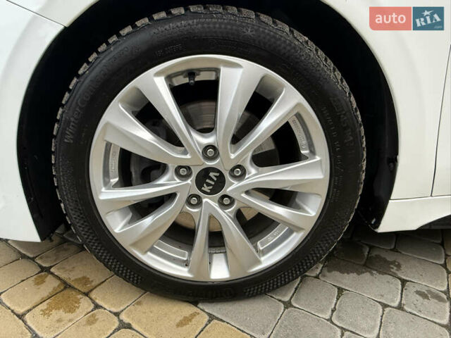 Белый Киа Про Сид, объемом двигателя 1.6 л и пробегом 203 тыс. км за 16700 $, фото 28 на Automoto.ua