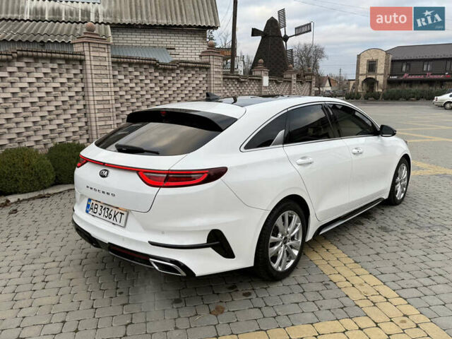 Белый Киа Про Сид, объемом двигателя 1.6 л и пробегом 203 тыс. км за 16700 $, фото 3 на Automoto.ua