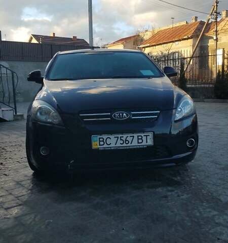 Чорний Кіа Про Сід, об'ємом двигуна 1.6 л та пробігом 108 тис. км за 6900 $, фото 5 на Automoto.ua