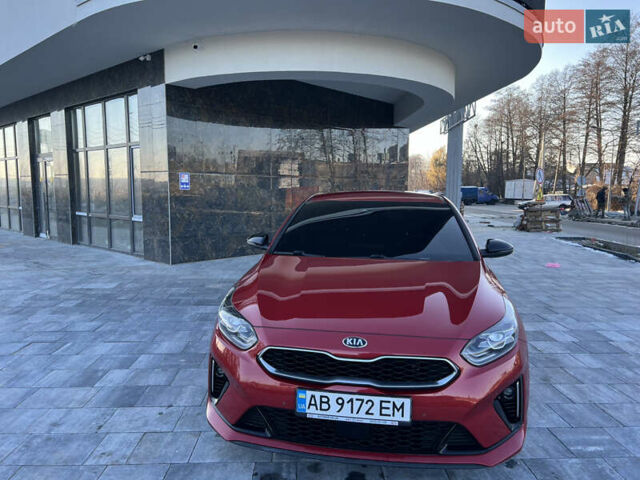 Красный Киа Про Сид, объемом двигателя 1.35 л и пробегом 125 тыс. км за 17999 $, фото 11 на Automoto.ua