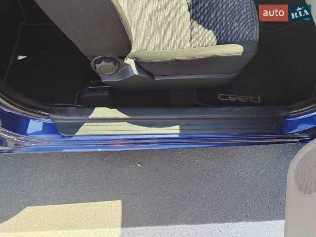 Кіа Про Сід, об'ємом двигуна 1.4 л та пробігом 120 тис. км за 6000 $, фото 22 на Automoto.ua