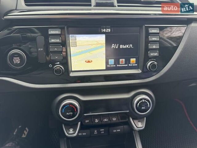 Белый Киа Rio X-Line, объемом двигателя 1.59 л и пробегом 36 тыс. км за 16500 $, фото 46 на Automoto.ua